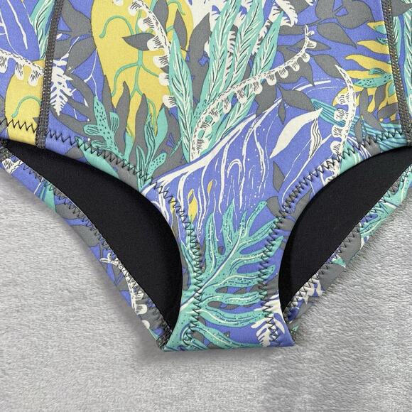 Patagonia R1 Lite Yulex Surf Shorts Size 6 NWT Floral Beachy Summer Athletic - Picture 3 of 13